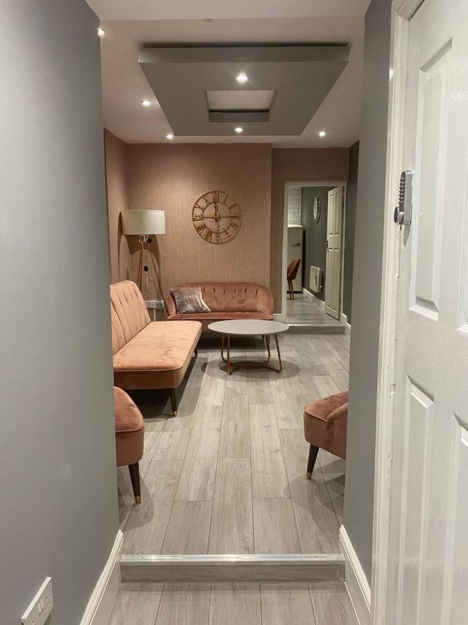 Ali'S Holiday Apartments F1 Μπλάκπουλ Εξωτερικό φωτογραφία