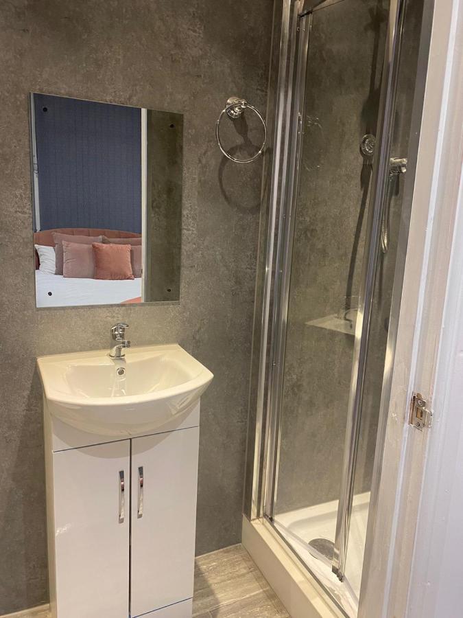 Ali'S Holiday Apartments F1 Μπλάκπουλ Εξωτερικό φωτογραφία